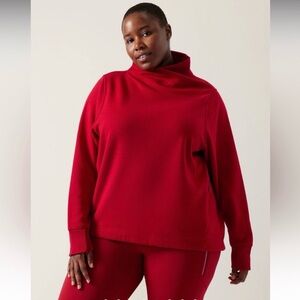 Athleta Cozy Karma Twist Neck Sweatshirt in Berry Red size 1X Fleece Mock Neck